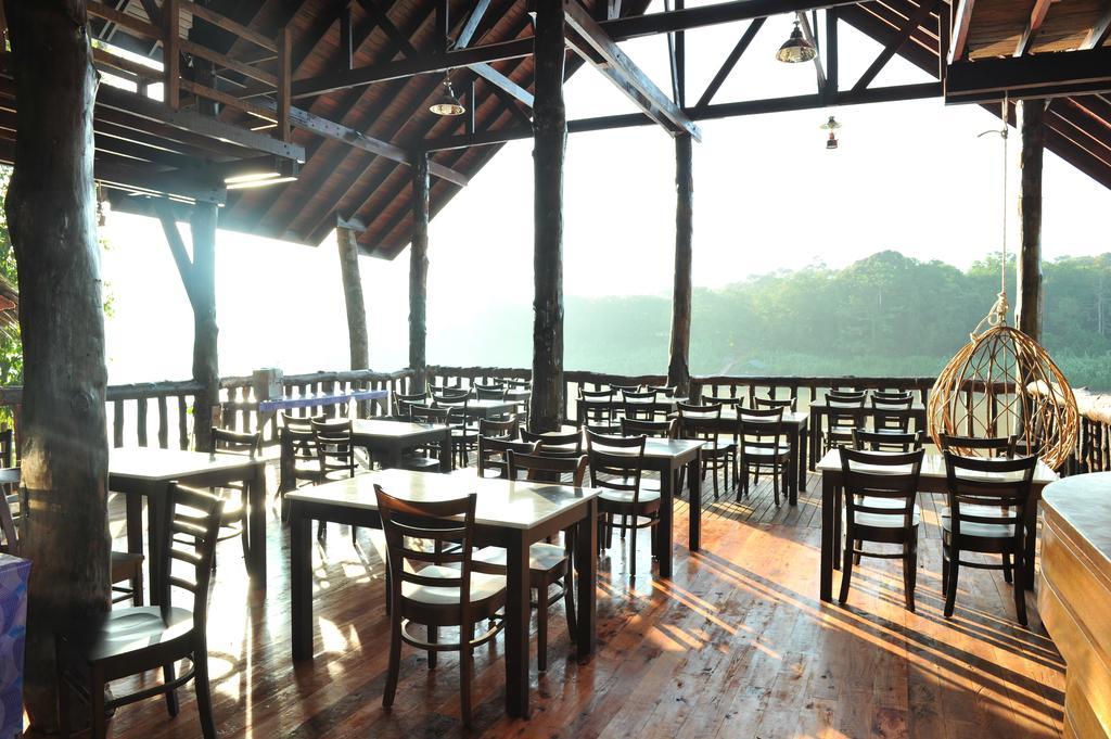 Borneo Natural Sukau Bilit Resort Esterno foto