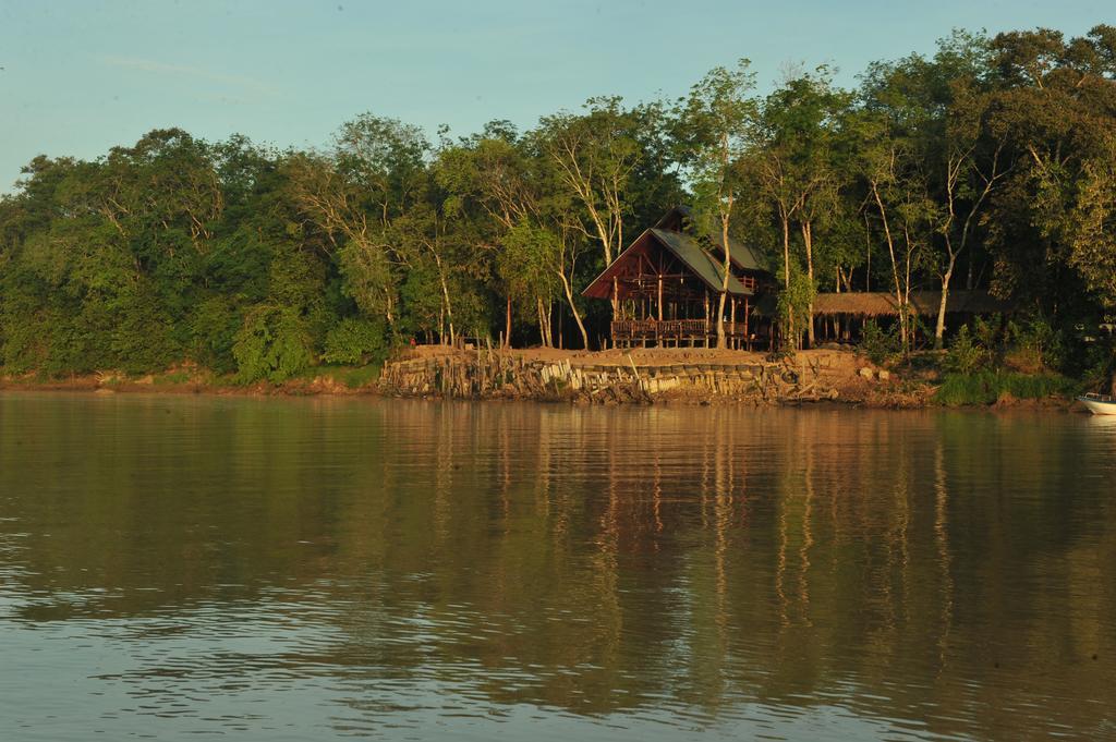 Borneo Natural Sukau Bilit Resort Esterno foto
