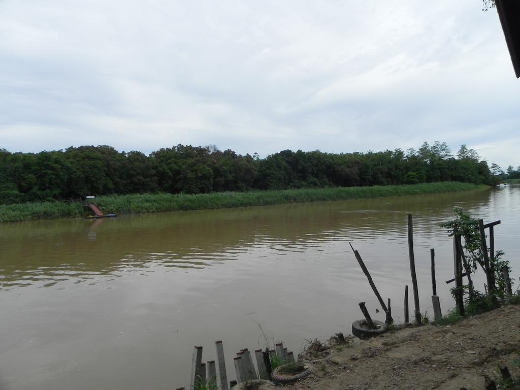 Borneo Natural Sukau Bilit Resort Esterno foto